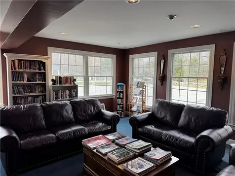 15 Bluebird Street Tiverton RI 02878