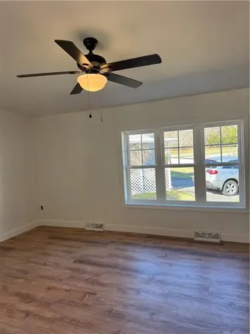 15 Bluebird Street Tiverton RI 02878
