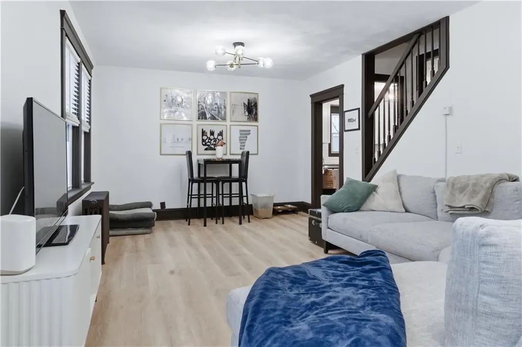 44 Holburn Avenue Cranston RI 02910