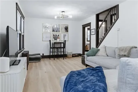 44 Holburn Avenue Cranston RI 02910