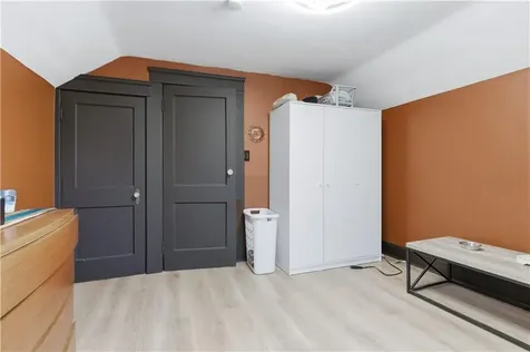 44 Holburn Avenue Cranston RI 02910