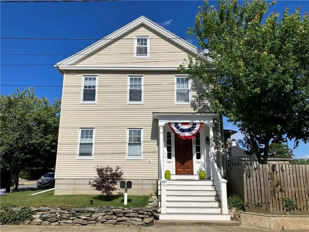 52 Manning Street Warren RI 02885
