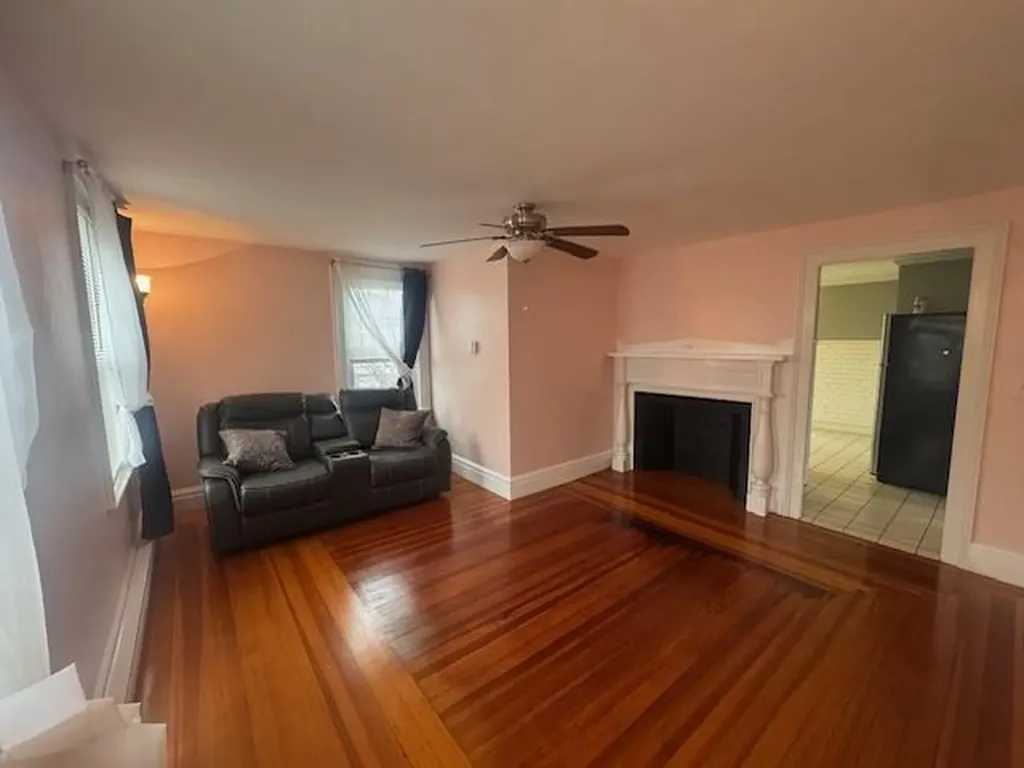 52 Manning Street Warren RI 02885