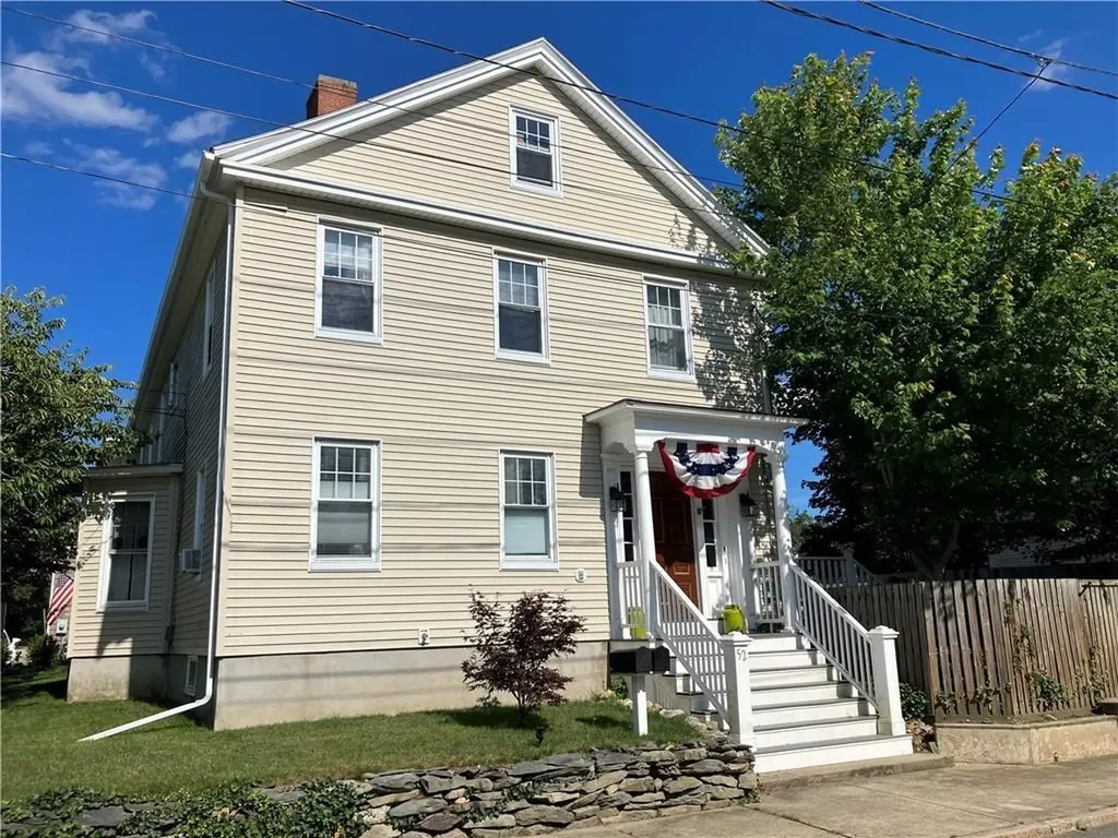 52 Manning Street Warren RI 02885