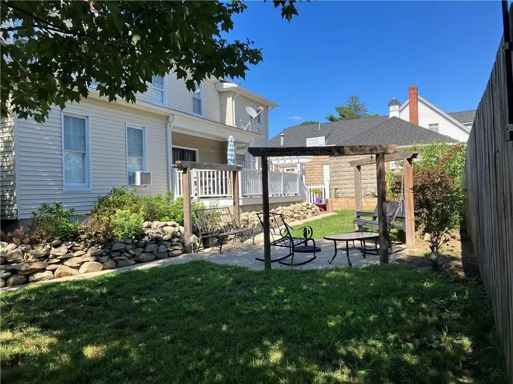 52 Manning Street Warren RI 02885