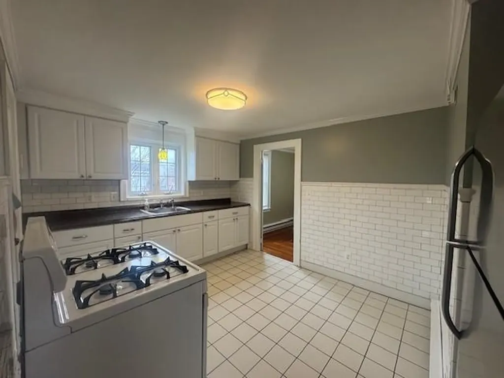 52 Manning Street Warren RI 02885