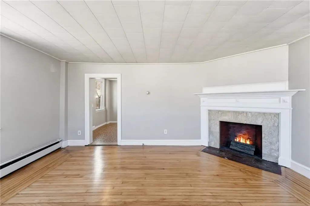 1728 Main Street West Warwick RI 02893