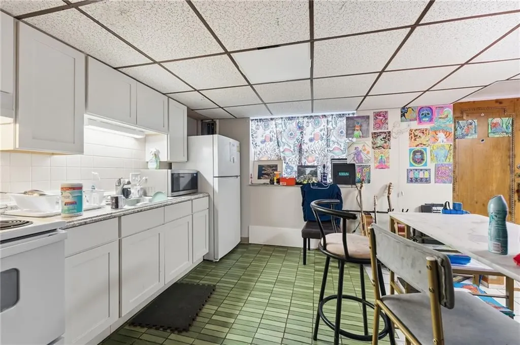 1728 Main Street West Warwick RI 02893