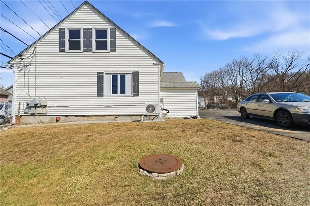 1728 Main Street West Warwick RI 02893