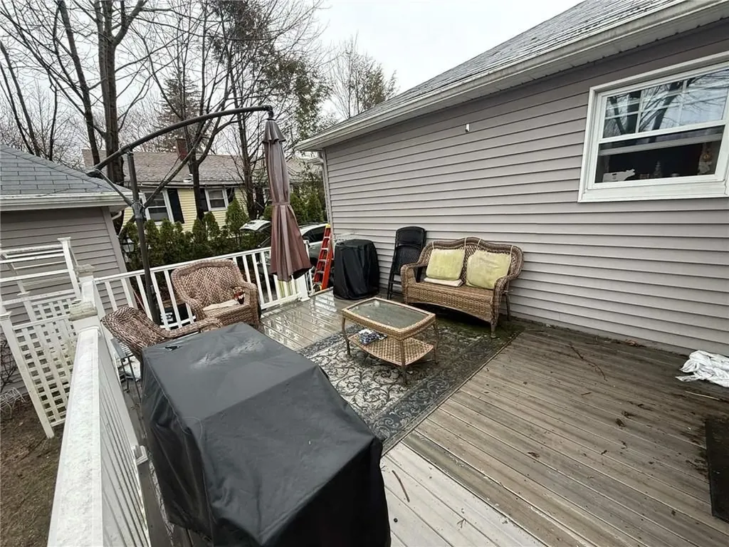 136 Hemond Avenue Woonsocket RI 02895