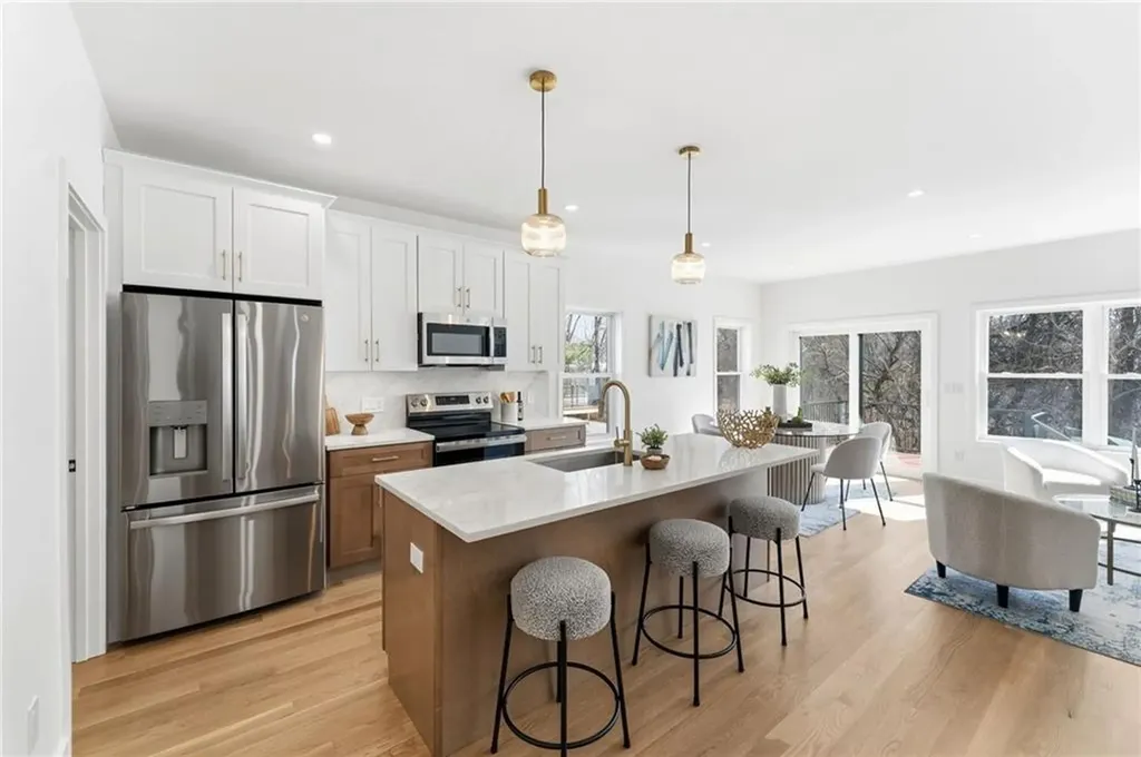 142 Fisher Street Attleboro MA 02703