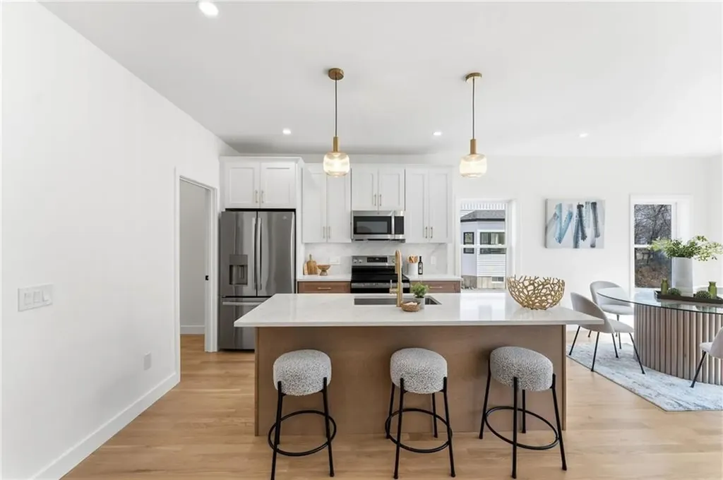 142 Fisher Street Attleboro MA 02703