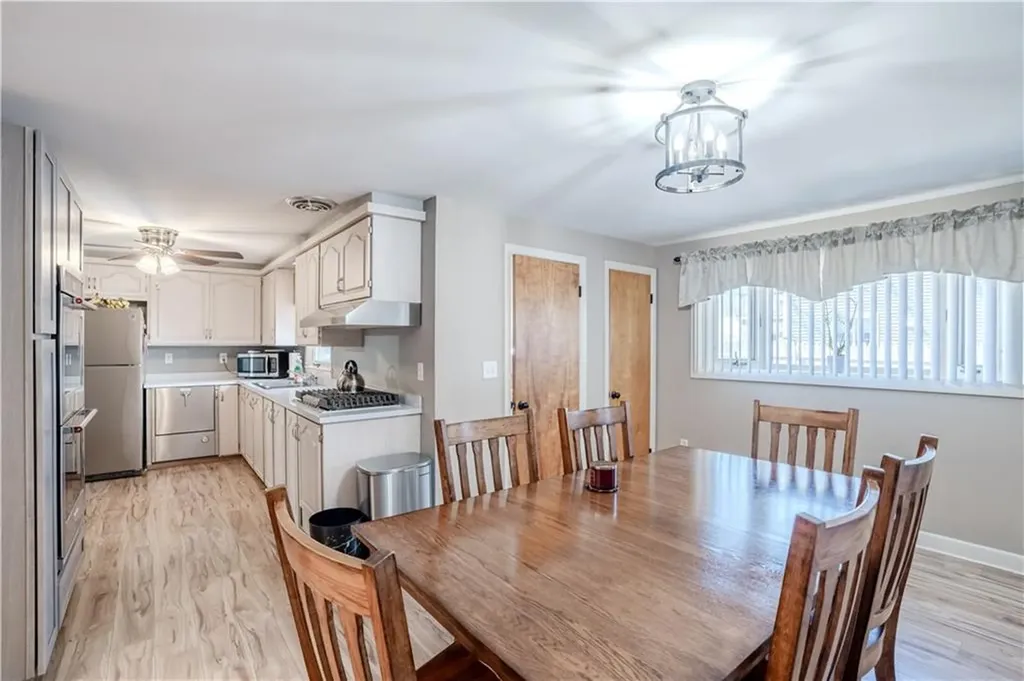 1785 W Shore Road Warwick RI 02889