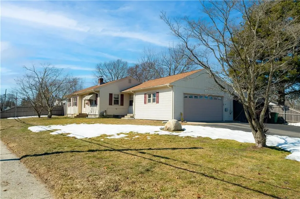 1785 W Shore Road Warwick RI 02889