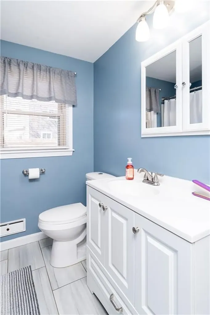 1785 W Shore Road Warwick RI 02889