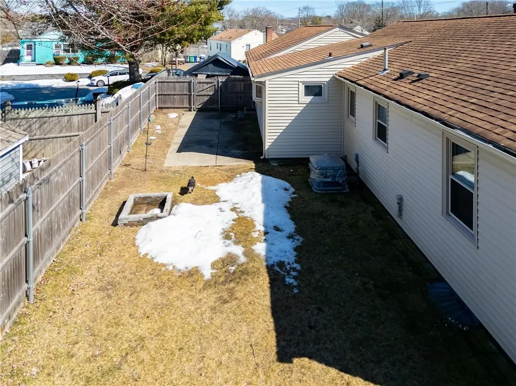 1785 W Shore Road Warwick RI 02889