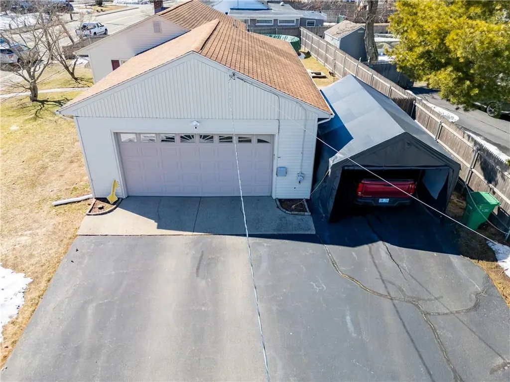 1785 W Shore Road Warwick RI 02889