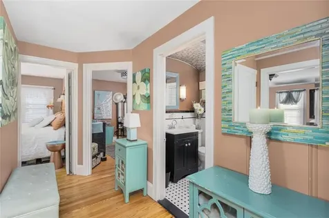 57 Peckham Avenue North Providence RI 02908