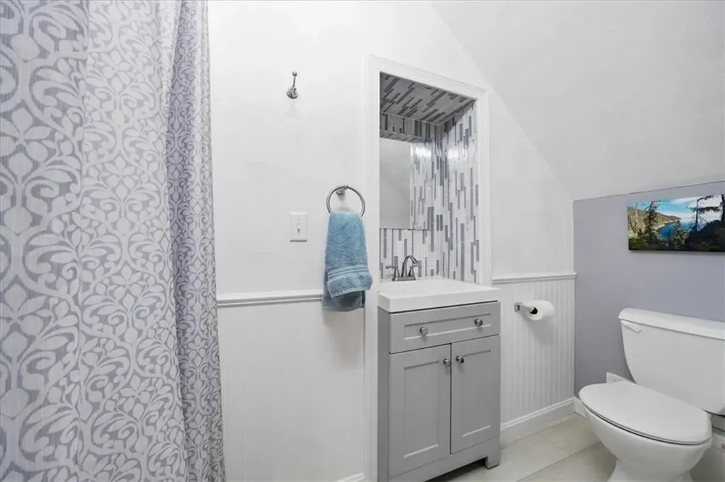 23 Moss Lane Coventry RI 02816