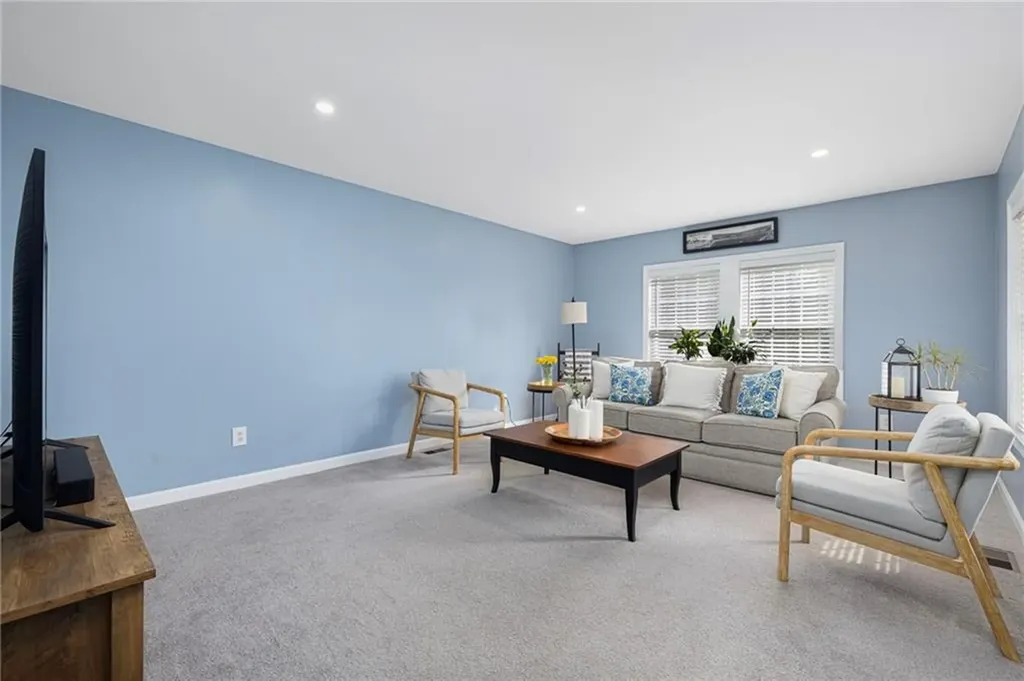 14 Hulls Court Jamestown RI 02835