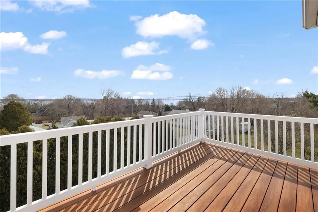 14 Hulls Court Jamestown RI 02835