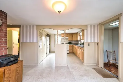 138 Willow Avenue Little Compton RI 02837