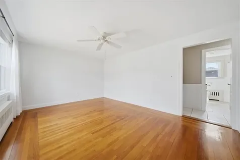 28 Glenbrook Road Warwick RI 02889