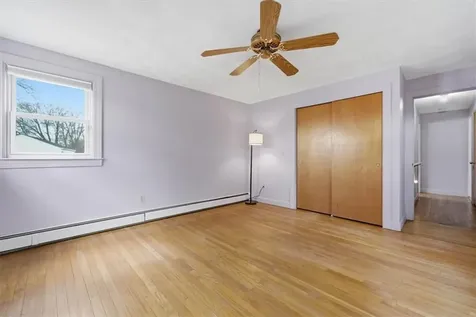 28 Glenbrook Road Warwick RI 02889