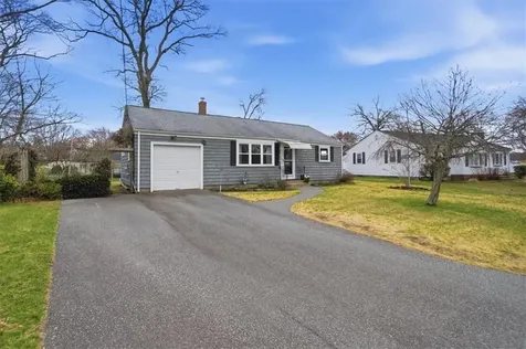28 Glenbrook Road Warwick RI 02889