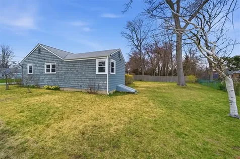 28 Glenbrook Road Warwick RI 02889