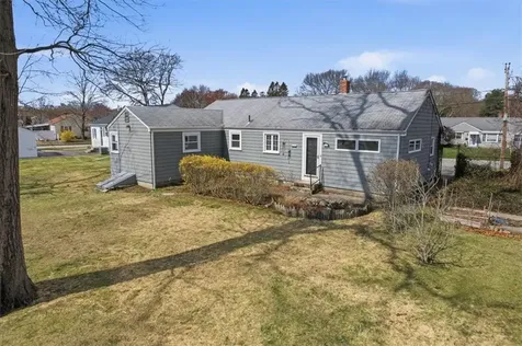 28 Glenbrook Road Warwick RI 02889