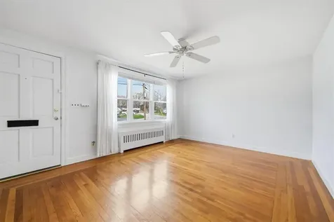 28 Glenbrook Road Warwick RI 02889