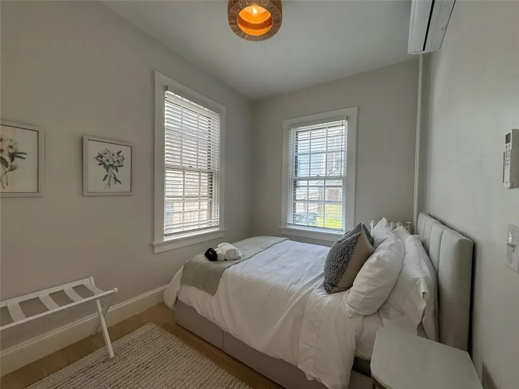 8 Barney Street Newport RI 02840