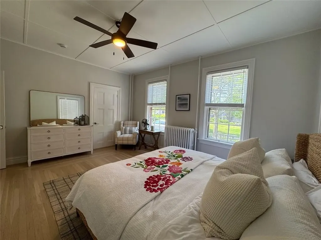 8 Barney Street Newport RI 02840