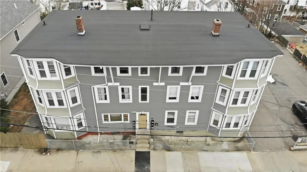 17 Ledge Street Providence RI 02904