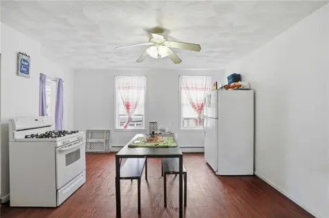 17 Ledge Street Providence RI 02904