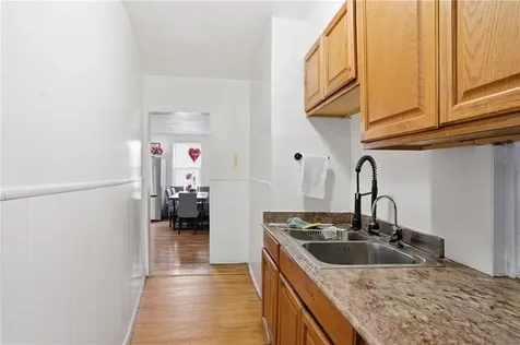 17 Ledge Street Providence RI 02904