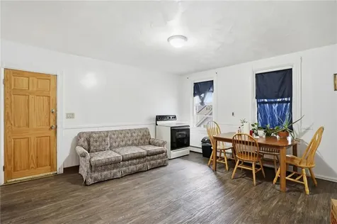 17 Ledge Street Providence RI 02904