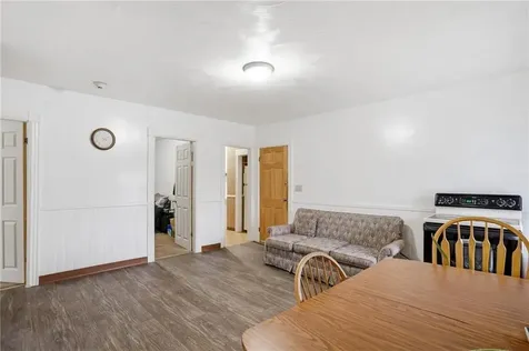 17 Ledge Street Providence RI 02904
