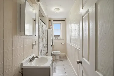 17 Ledge Street Providence RI 02904