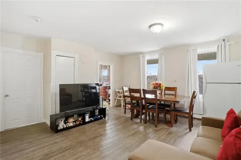17 Ledge Street Providence RI 02904