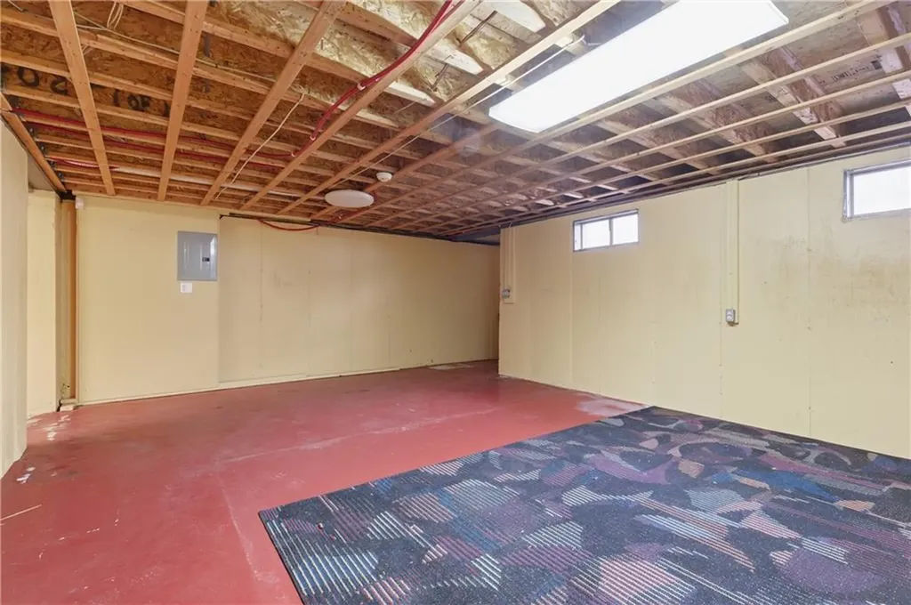 136 Roland Street Cumberland RI 02864
