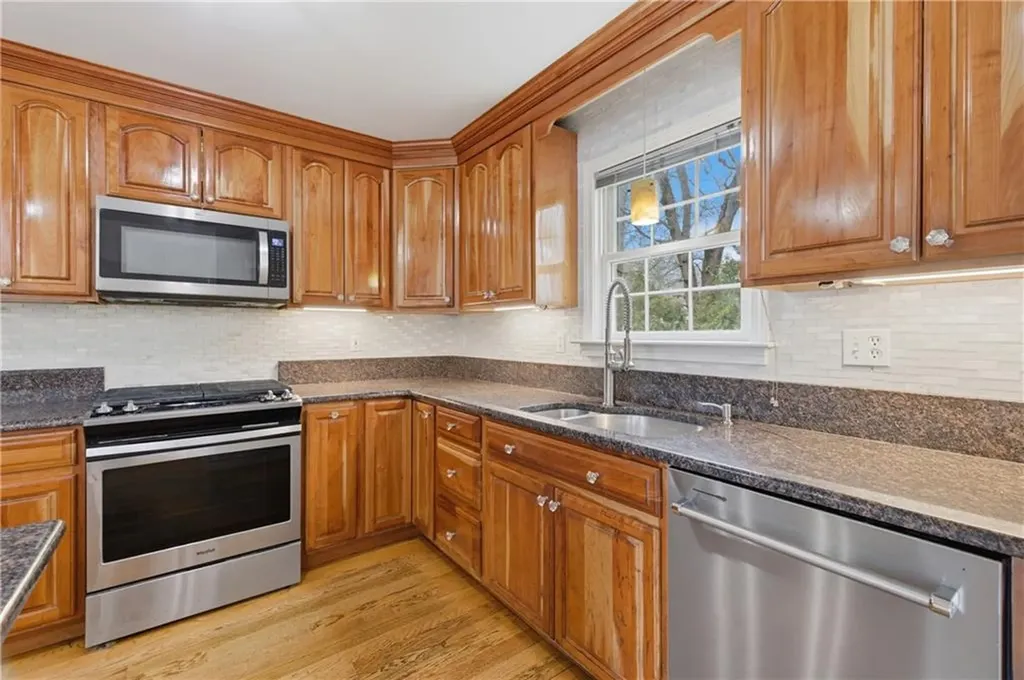 136 Roland Street Cumberland RI 02864