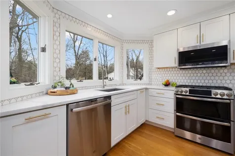 510 Boston Neck Road North Kingstown RI 02852