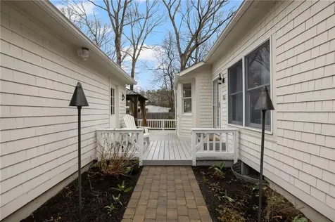 510 Boston Neck Road North Kingstown RI 02852