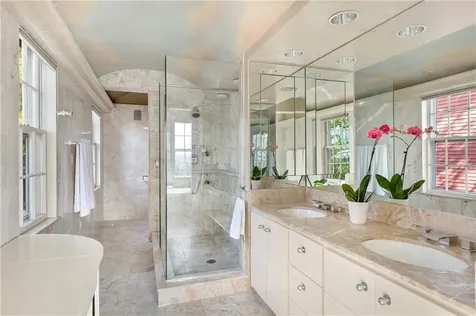 98 Congdon Street Providence RI 02906