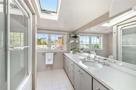 98 Congdon Street Providence RI 02906