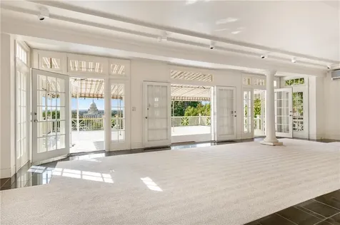 98 Congdon Street Providence RI 02906