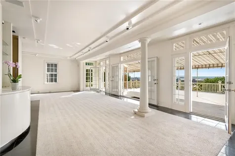 98 Congdon Street Providence RI 02906