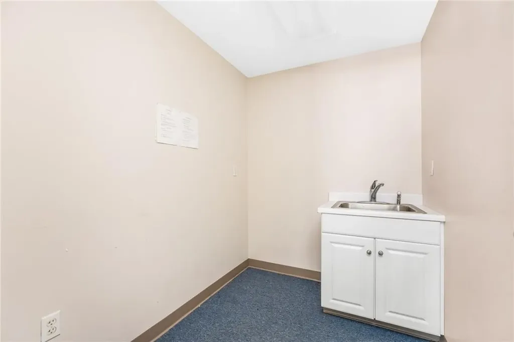 37 Washington Street West Warwick RI 02893